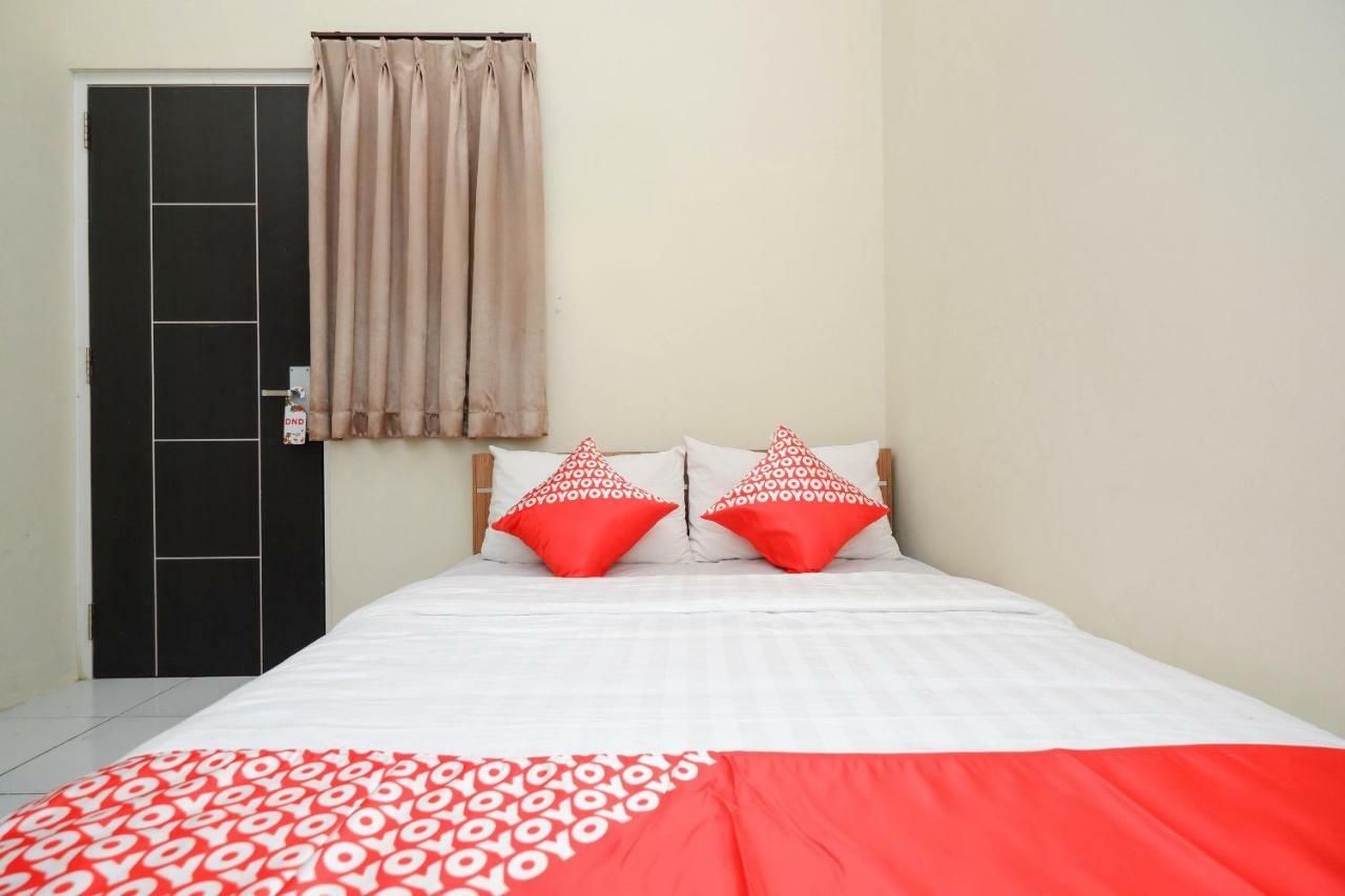 Unta Residence Semarang Extérieur photo